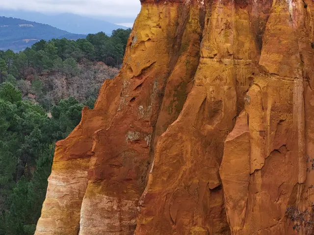 Marches Et Villages Du Luberon A La Francaise Scotlcm 70 Rotated