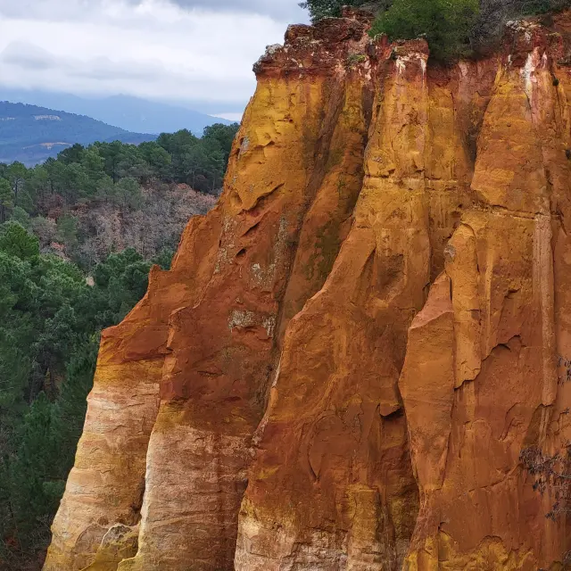 Marches Et Villages Du Luberon A La Francaise Scotlcm 70 Rotated
