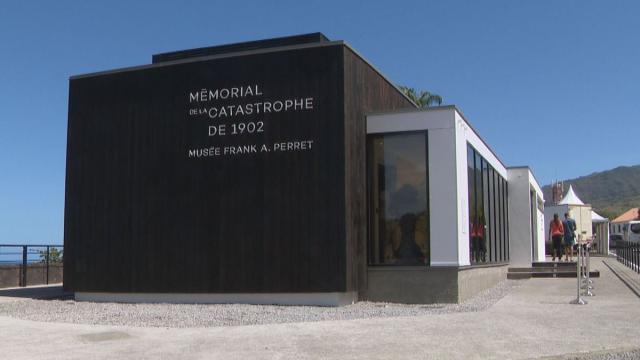 5d965f489de44 Musee Franck Perret 1077197