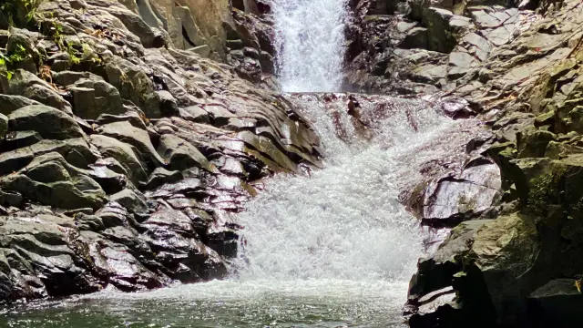 Toboggan du Carbet Cascade Rivière Martinique