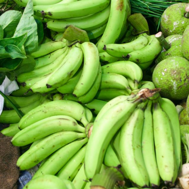 Retrouvez tout l'exotisme des confitures de fruits de l'Île de la  Martinique (giraumon, banane, ananas, mangue, melon, carambole