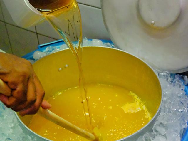 Preparation Syrup Sorbet Maracuja Ziouka Ice Cream Carbet Martinique