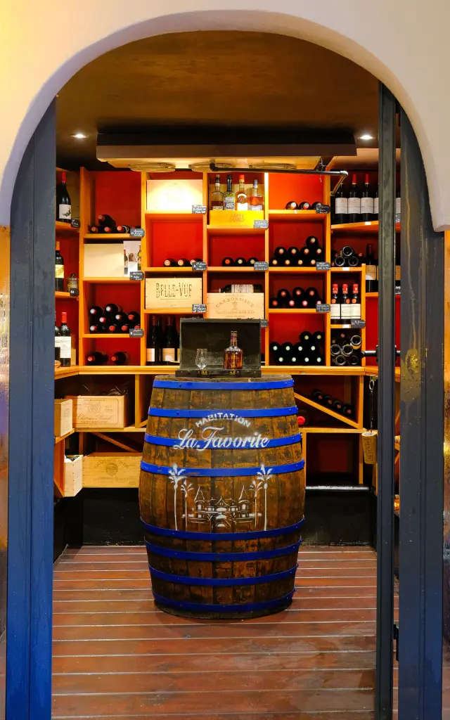 Restaurant Zanzibar Cave à vin Marin Martinique