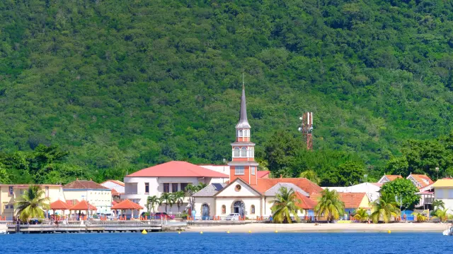 Bourg Église Saint-Henri Anses-d'Arlet Martinique