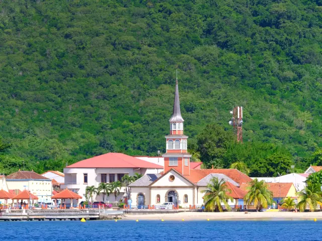 Bourg Église Saint-Henri Anses-d'Arlet Martinique