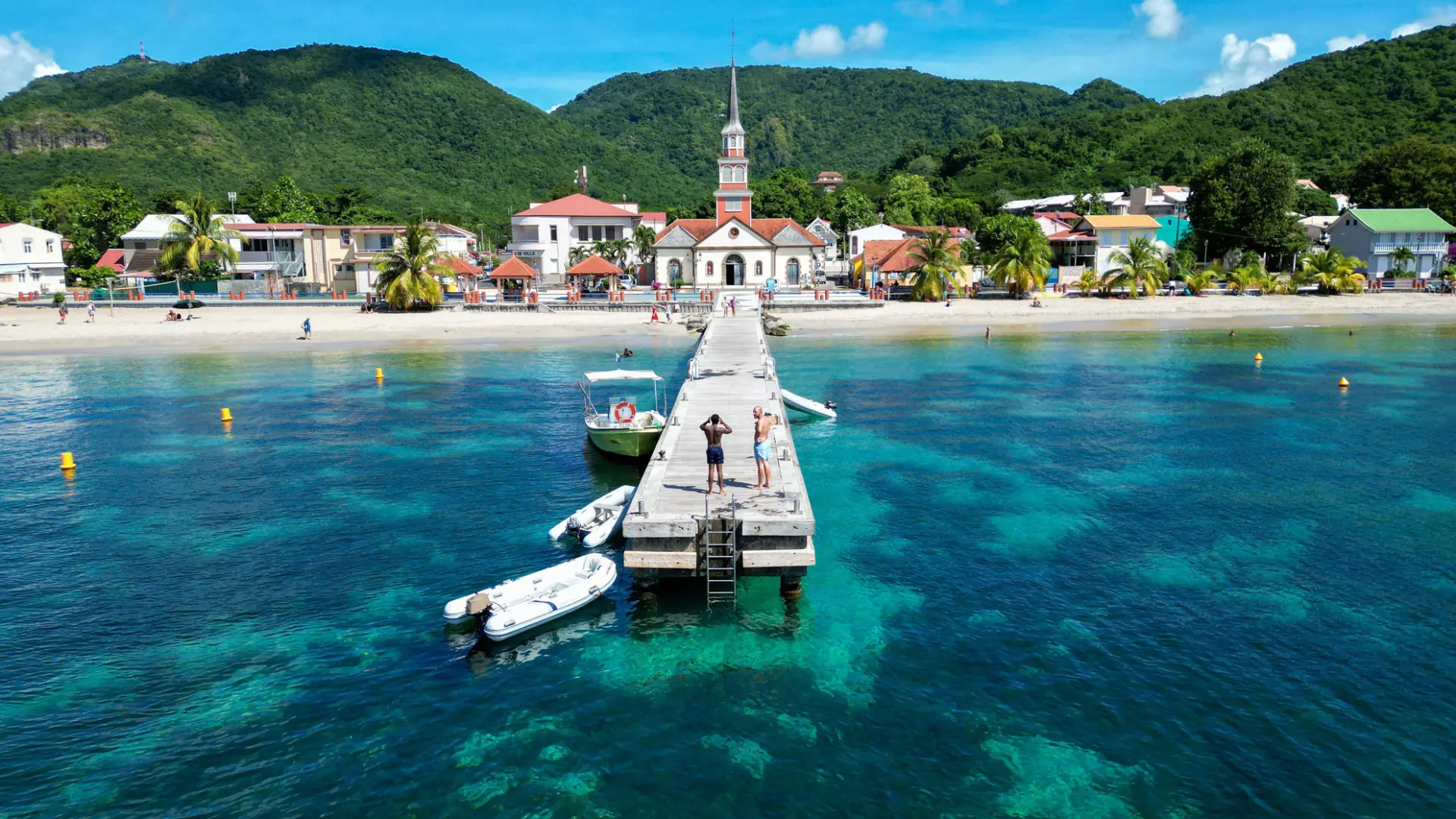 Ponton Église Saint-Henri Bourg des Anses-d'Arlet Martinique