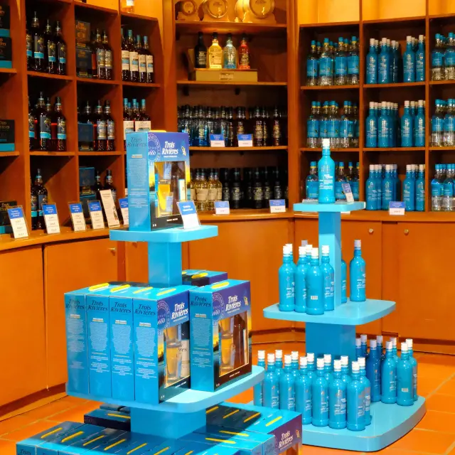 shop-rhumery-plantationtroisrivieres-sainteluce-martinique