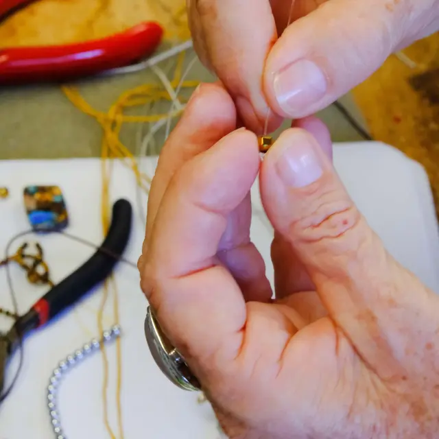 Artisan bijoutier Bijonat Trois-îlets Martinique