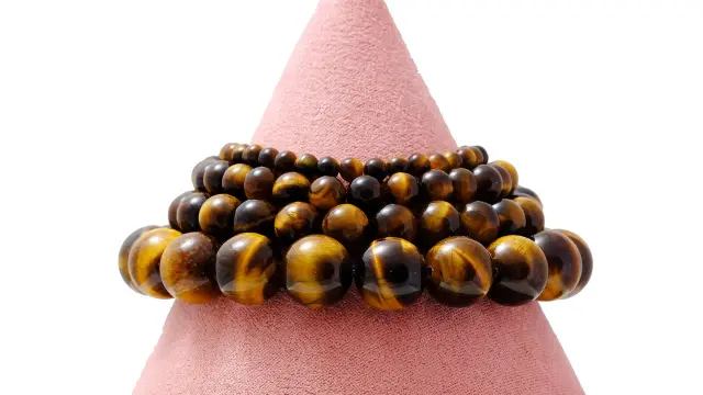 Pierre Œil du tigre Bijonat Trois-Îlets Martinique