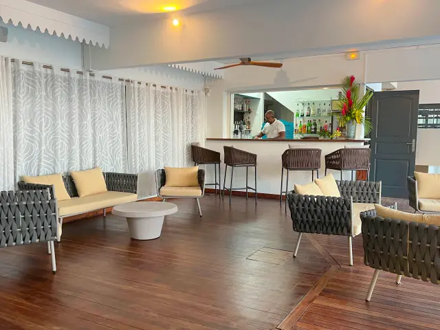Bar2-Lapinta-Hôtel-KaribéaSquashHôtel&Spa-Fortdefrance-martinique