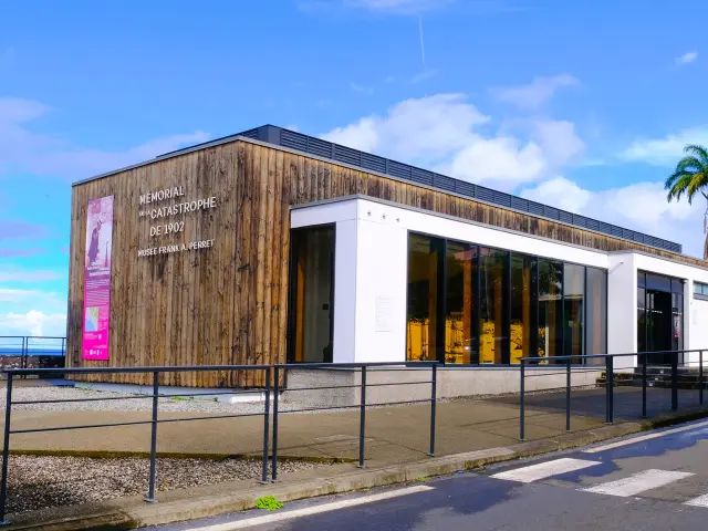 Mémorial de la catastrophe de 1902 Musée Frank A.Perret Saint-Pierre Martinique