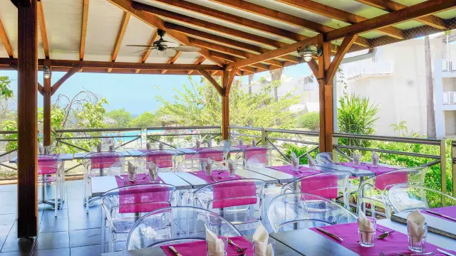 Restaurant La Yole Hôtel Karibea Sainte-Luce *** Sainte-Luce Martinique