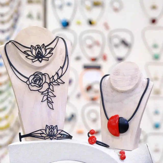 Bijoux5 Lecoffret Villagedelapoterie Troisilets Martinique Copy