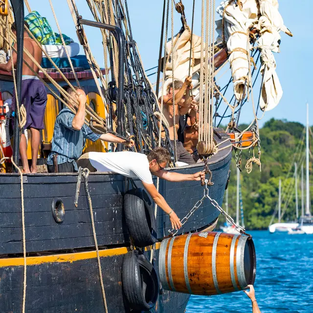 Lesfreresdelacote4 Distillerielafavorite Lamentin Martinique