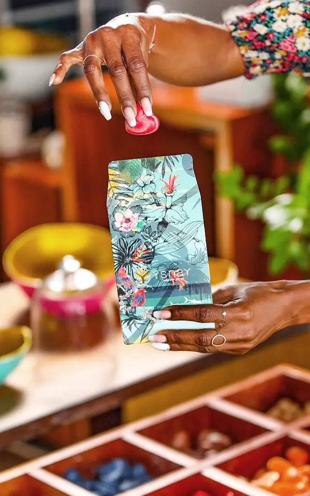 Palets De Cire Ysnay Lamentin Martinique 1