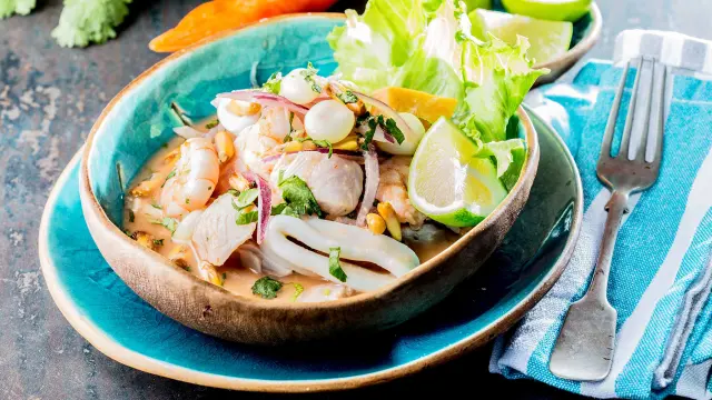 Méli-mélo de la mer Poisson Crevette Encornet Recette Martinique