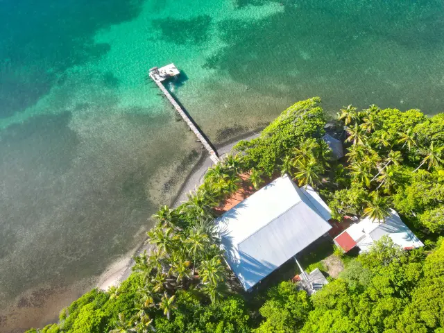 House2 Iletoscar Francois Martinique