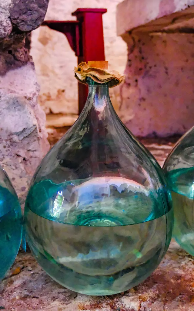 Damejeannes3 Rhum Distillerie Hbs Habitationbeausejour Grandriviere Martinique Copy