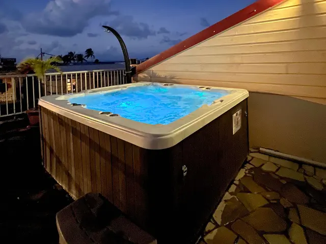 Solarium Hotel Restaurant Tantearlette Grandriviere Martinique