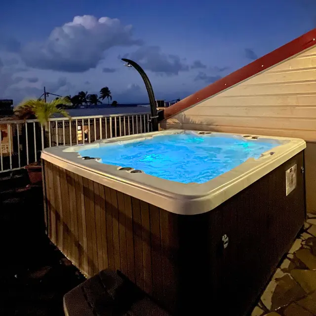 Solarium Hôtel - Restaurant Tante Arlette Grand'rivière Martinique