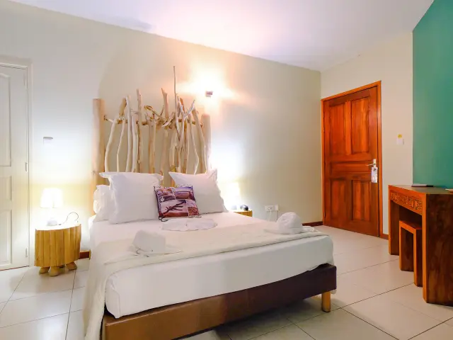 Hotel2 Restaurant Tantearlette Grandriviere Martinique