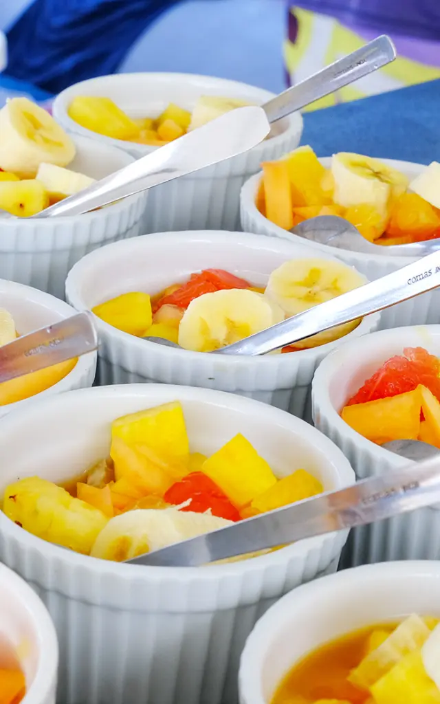 Salade de fruits Déjeuner Catamaran La Créole Cata Trois-îlets Martinique