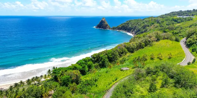 Pain de sucre Plage de l'anse Charpentier Restaurant Le Point de vue Sainte-Marie Martinique