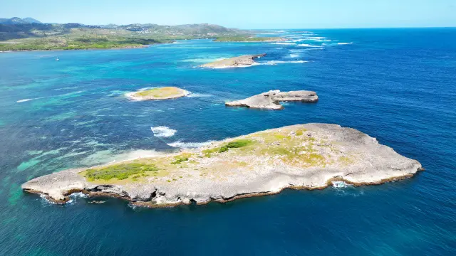 Ilet Poirier Ilet Percé Ilet Burgaux Réserve naturelle des îlets de Sainte-Anne Martinique