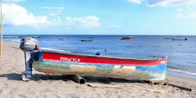 Yole Plage du Coin Carbet Martinique