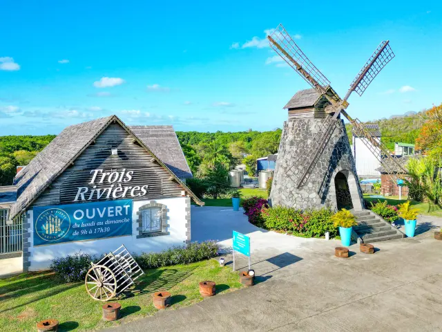 Distillerietroisrivieres6 Sainteluce Martinique