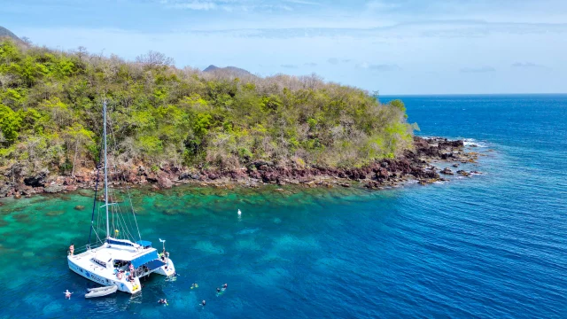 Catamaranaliotis4 Lesansesdarlet Martinique
