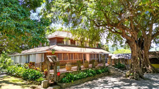 Maisondemaitre2 Housingclement Francois Martinique