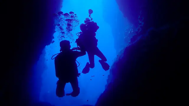Faille Rocher du Diamant Club de plongée An Dlo Diamant Martinique