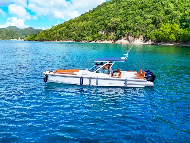 Boat Evasion Fort-de-France Martinique