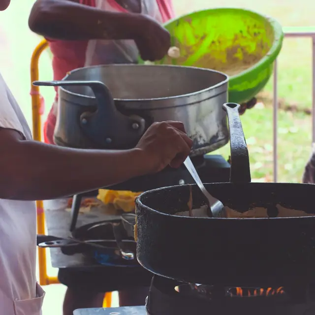Préparation Accras de légumes Martinique