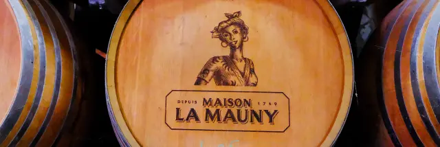 Futs de rhum Distillerie Maison La Mauny Riviere-Pilote Martinique
