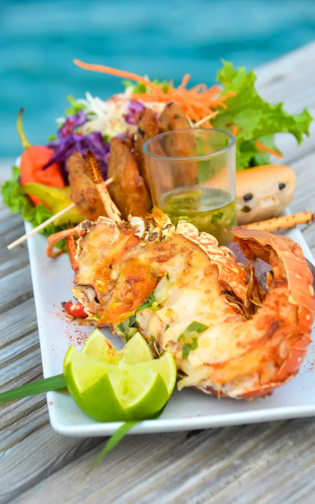 Langouste grillée Restaurant Hotel ** La Dunette Sainte-Anne Martinique
