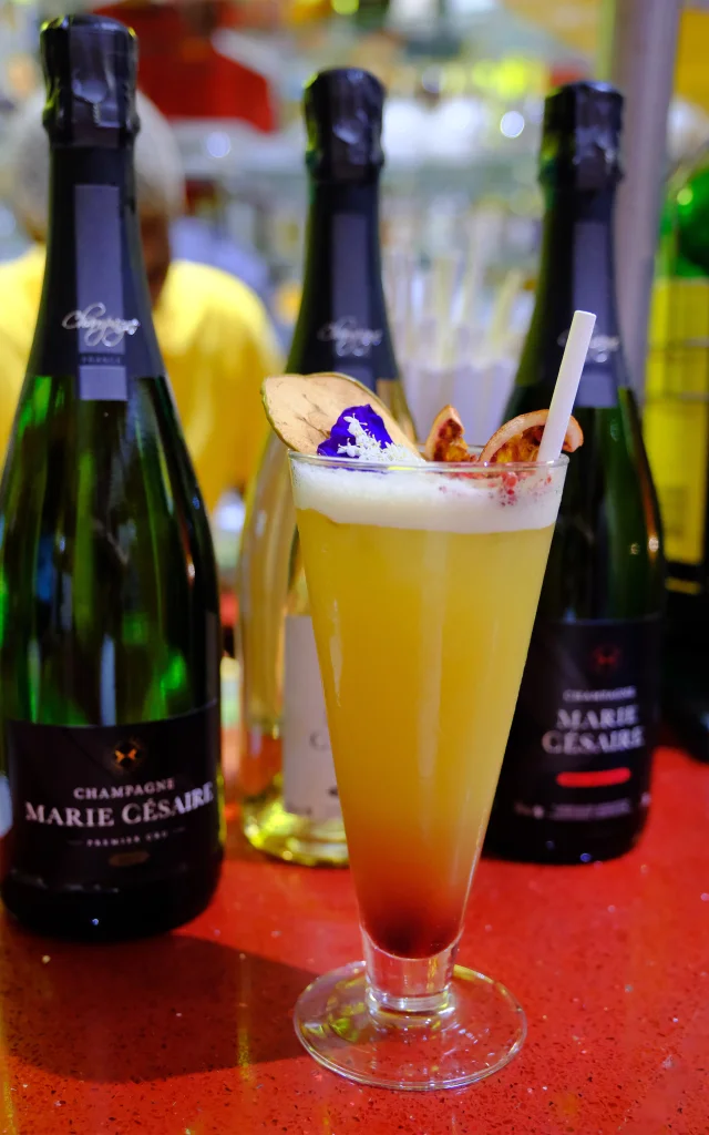 Cocktail Restaurant The Yellow Fort-de-France Martinique