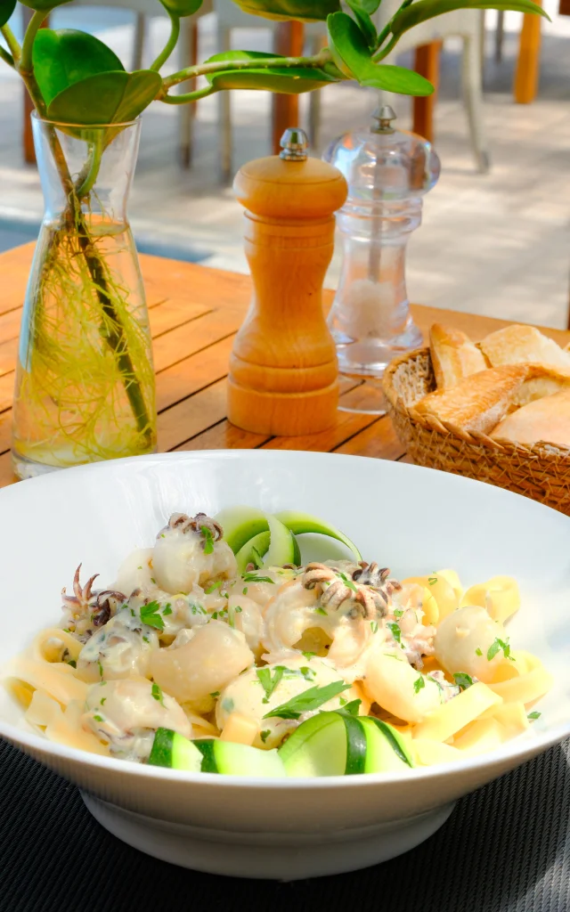 Restaurant Flamant Rose Hôtel Frégate Bleue *** François Martinique