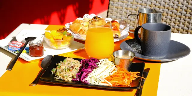 Petit-déjeuner Hôtel** Tante Arlette Grand'rivière Martinique