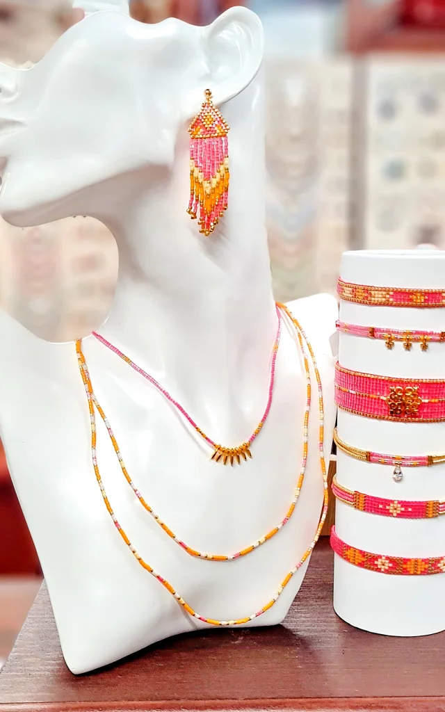 Parure Bijoux Le Coffret Village de la Poterie Trois-îlets Martinique