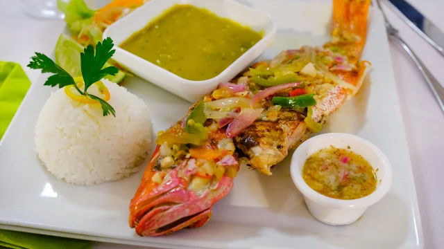 Vivaneau grillé Restaurant Hôtel** Tante Arlette Grand'rivière Martinique