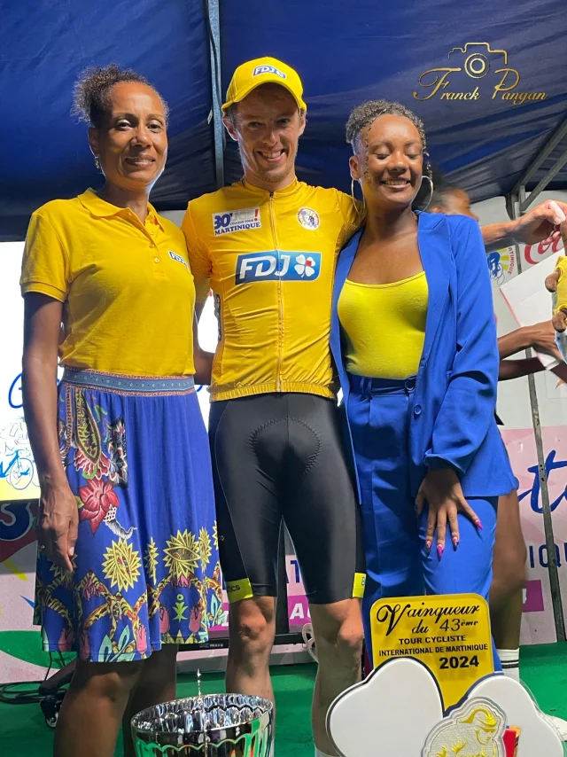 Stefan Bennett