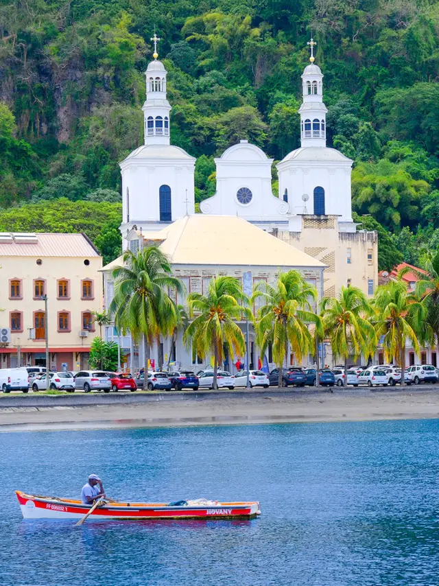 Cathédrale Notre-Dame-de-l'Assomption Cathedrale Notre Dame du Bon Port Pêcheur Ville de Saint-Pierre Martinique