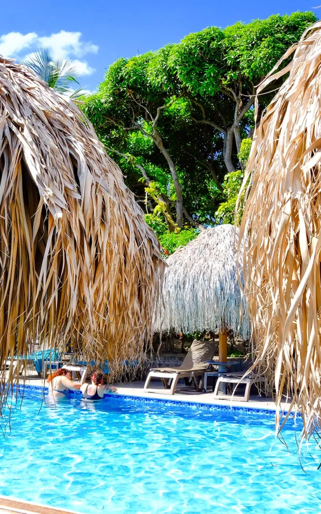 Piscine Résidence hôtelière Diamant les Bains Diamant Martinique