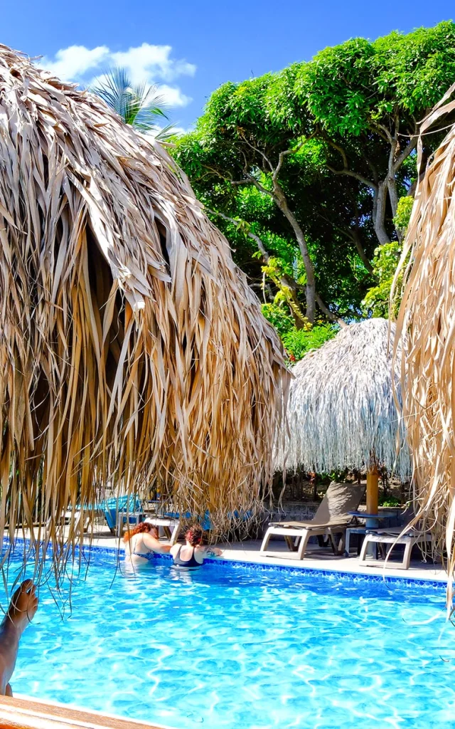 Piscine Résidence hôtelière Diamant les Bains Diamant Martinique
