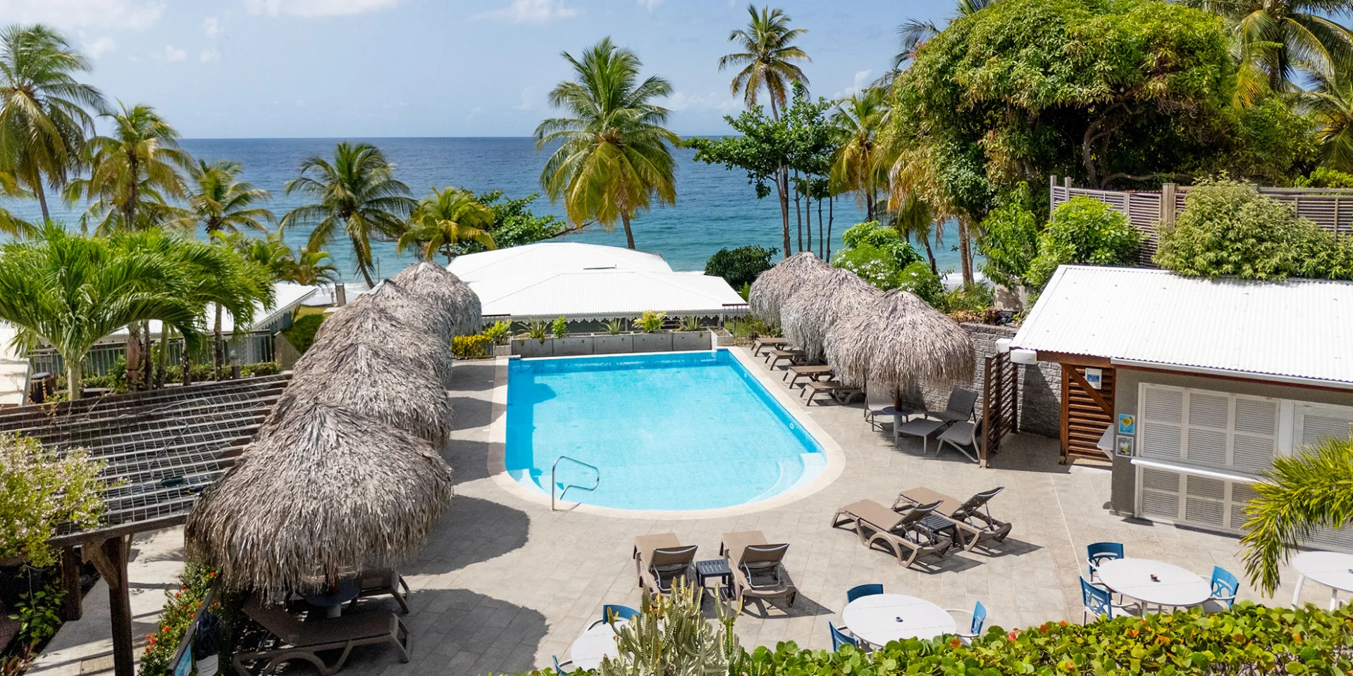 Piscine Résidence hôtelière Diamant les Bains Diamant Martinique