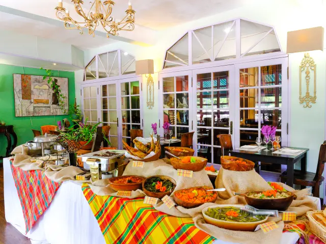 Buffet créole Restaurant Le Joséphine Hotel l'impératrice *** Fort-de-france Martinique