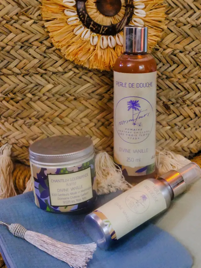 Gamme complète Divine vanille : Gel douche, chantilly, huile précieuse 1001 Senteurs Trois-îlets Martinique