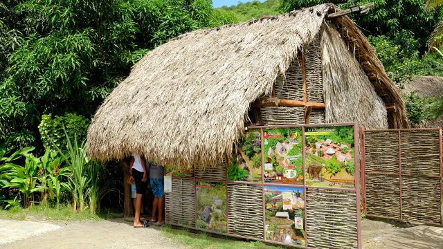 Entrée Savane des esclaves Trois-îlets Martinique